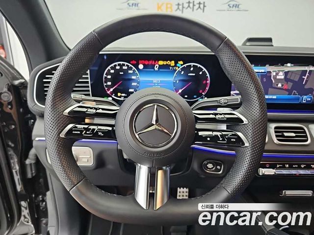 Mercedes-Benz GLE-Class 2023 — photo 9