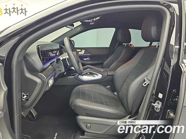 Mercedes-Benz GLE-Class 2023 — photo 11