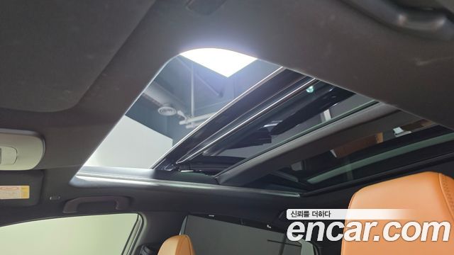 Toyota Camry 2025 — photo 24