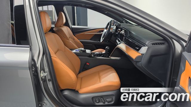 Toyota Camry 2025 — photo 16