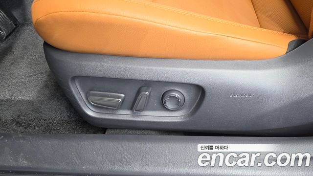 Toyota Camry 2025 — photo 31