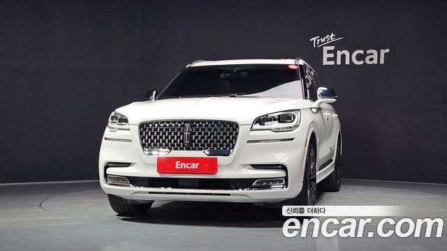 Lincoln Aviator 2022 — photo 3