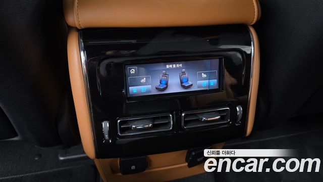 Lincoln Aviator 2022 — photo 24