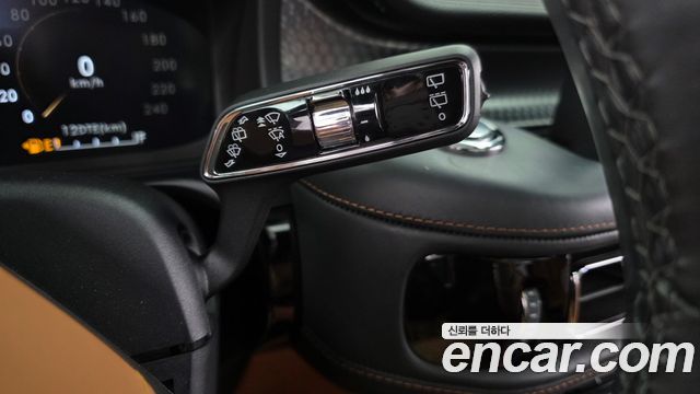 Lincoln Aviator 2022 — photo 28