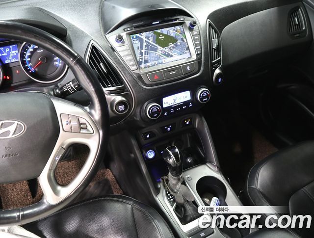 Hyundai Tucson 2015 — photo 13
