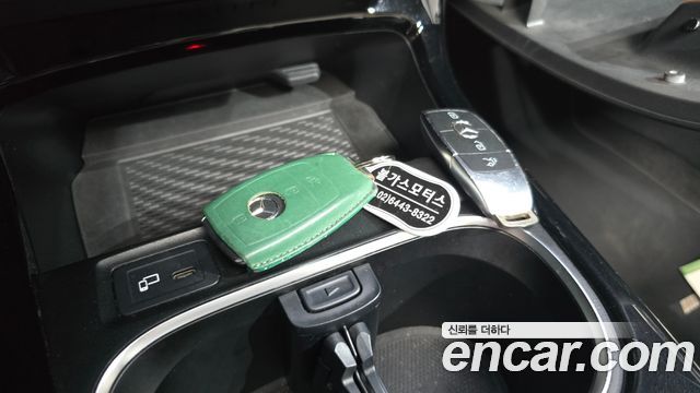 Mercedes-Benz CLA-Class 2020 — photo 30