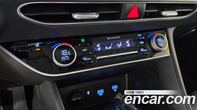 Hyundai Sonata 2022 — photo 10
