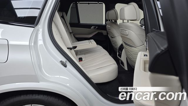 BMW X5 2026 — photo 17