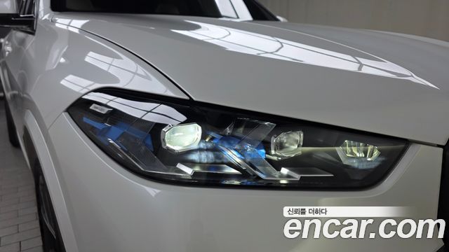 BMW X5 2026 — photo 8