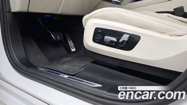 BMW X5 2026 — photo 34
