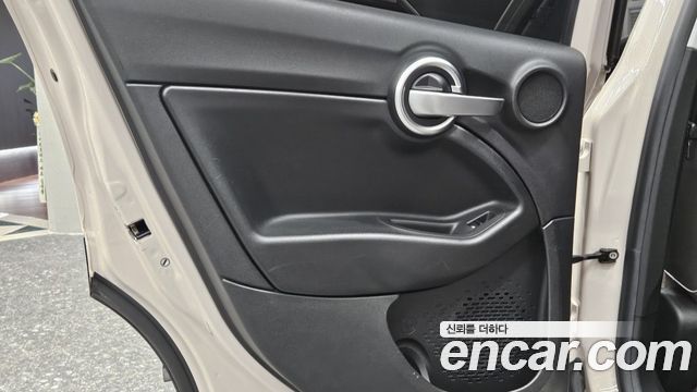 Fiat 500X 2016 — photo 14