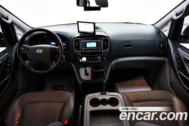 Hyundai Starex 2016 — photo 7