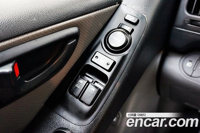 Hyundai Starex 2016 — photo 14