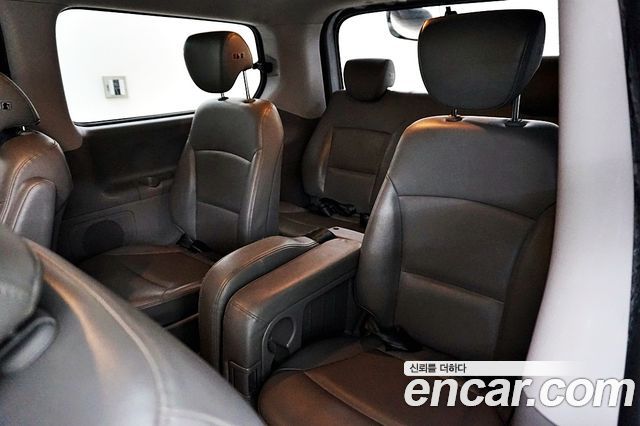 Hyundai Starex 2016 — photo 18