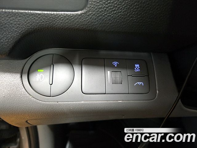 Hyundai Starex 2016 — photo 15