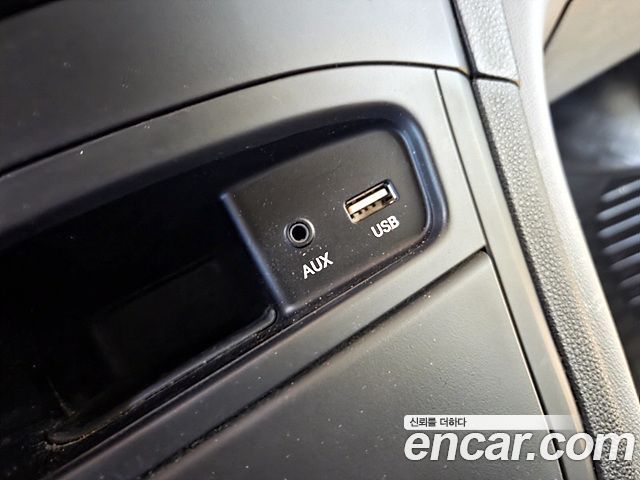 Hyundai Starex 2016 — photo 17