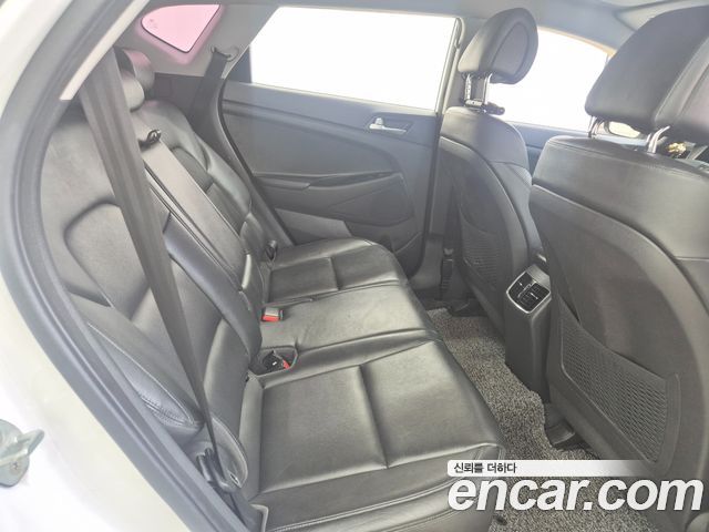 Hyundai Tucson 2016 — photo 7