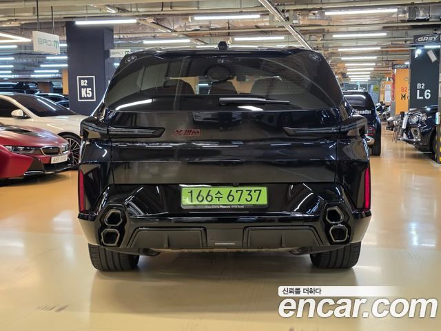 BMW XM 2026 — photo 4