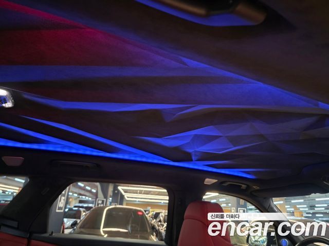 BMW XM 2026 — photo 19