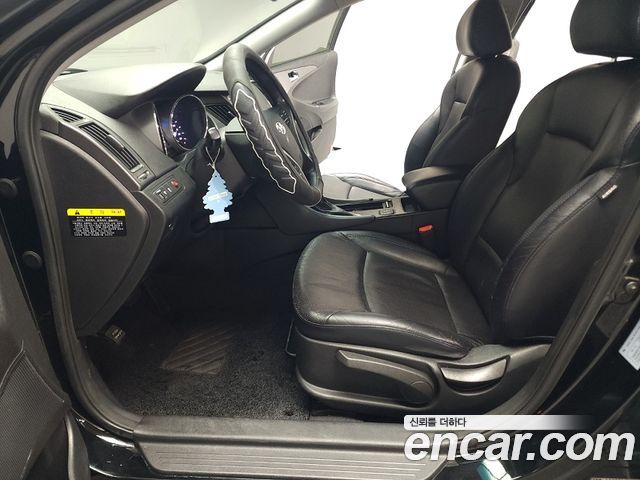 Hyundai Sonata 2012 — photo 10