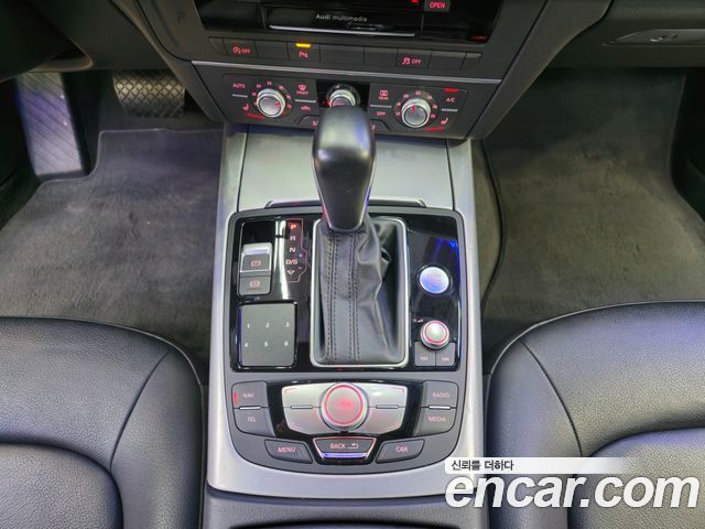 Audi A6 2017 — photo 12