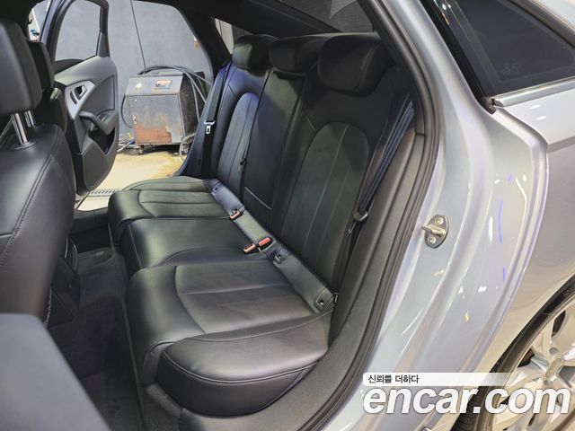 Audi A6 2017 — photo 18