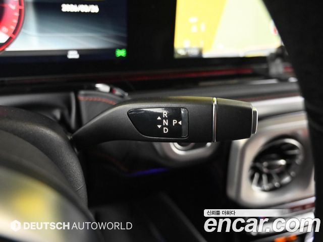 Mercedes-Benz G-Class 2019 — photo 9