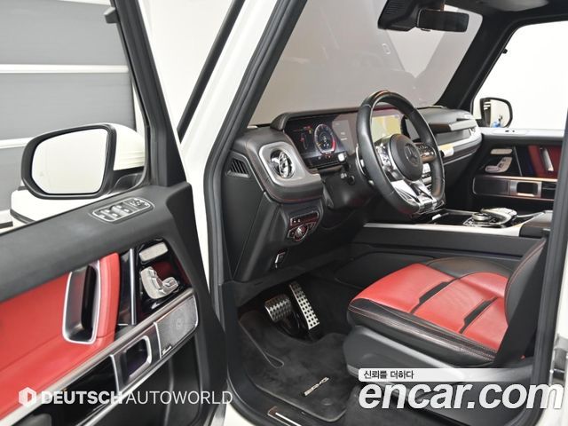 Mercedes-Benz G-Class 2019 — photo 11