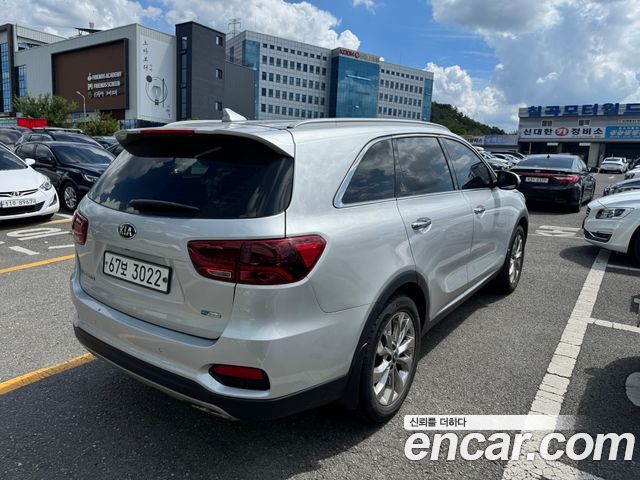 Kia Sorento 2019 — photo 4