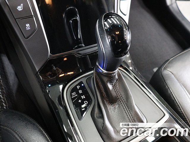 Hyundai i40 2016 — photo 8