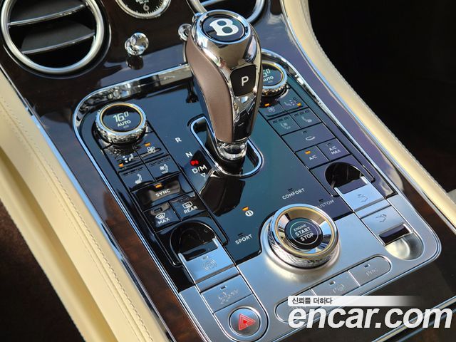 Bentley Continental 2019 — photo 9