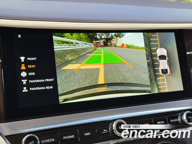 Bentley Continental 2019 — photo 17