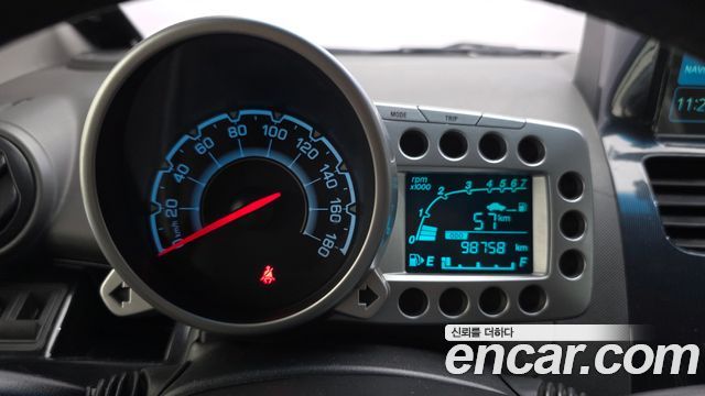 Chevrolet Korea Spark 2013 — photo 8