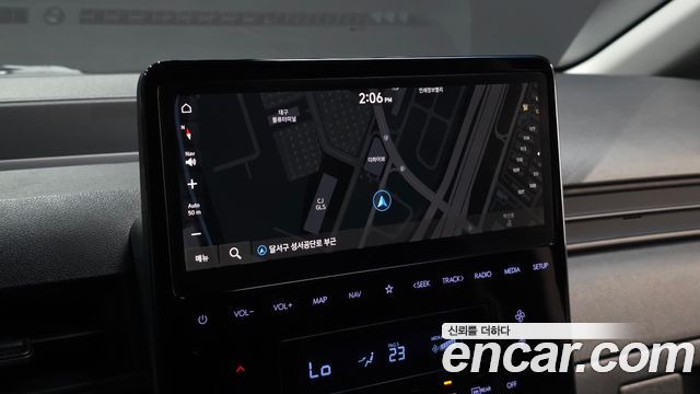Hyundai Staria 2023 — photo 13