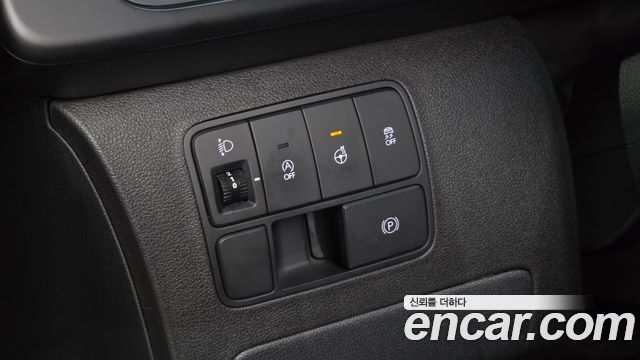 Hyundai Staria 2023 — photo 15