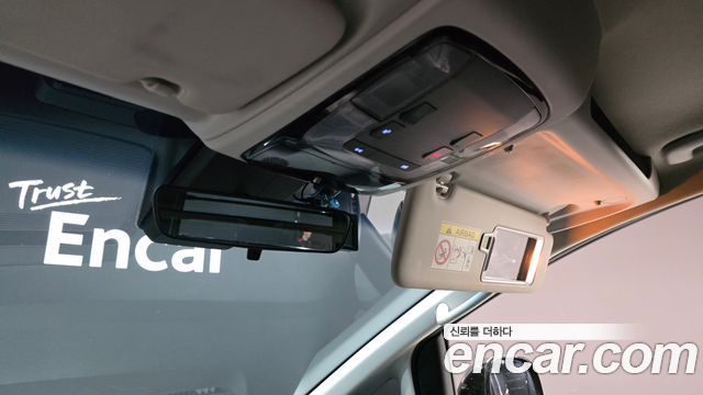 Hyundai Staria 2023 — photo 19