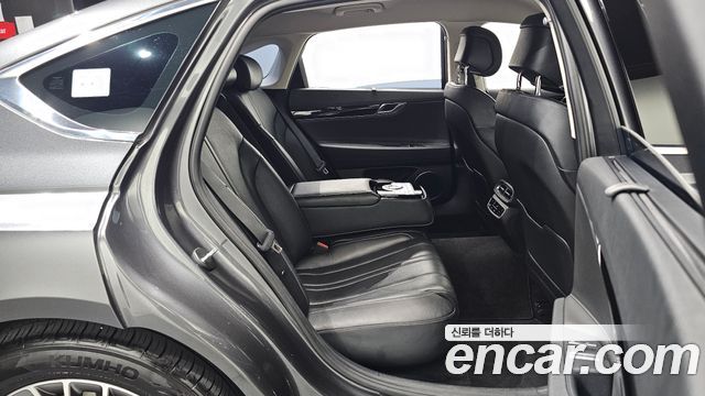 Genesis G80 2021 — photo 18
