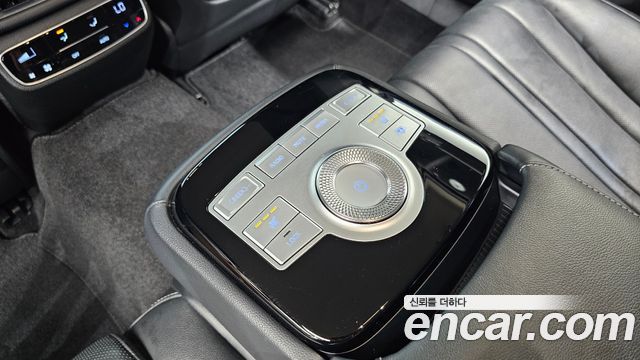 Genesis G80 2021 — photo 23