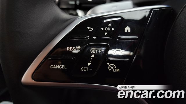 Mercedes-Benz E-Class 2025 — photo 22