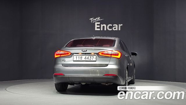 Kia K3 2015 — photo 4