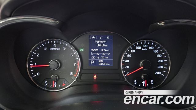 Kia K3 2015 — photo 8