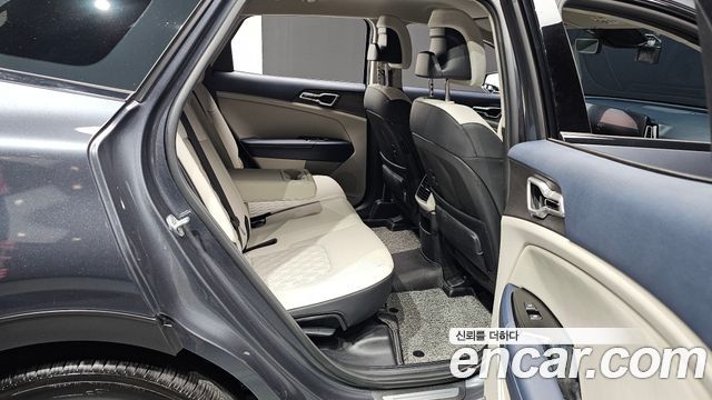 Kia Sportage 2022 — photo 17