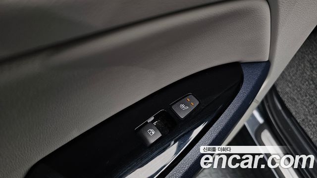 Kia Sportage 2022 — photo 35