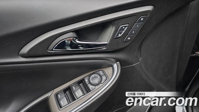 Chevrolet Korea Malibu 2017 — photo 13
