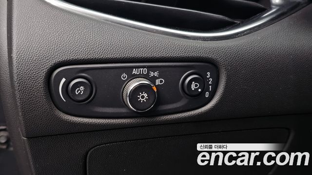 Chevrolet Korea Malibu 2017 — photo 14