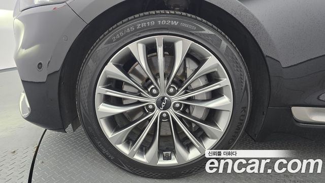 Kia K9 2023 — photo 5