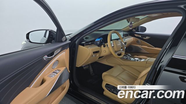 Kia K9 2023 — photo 13