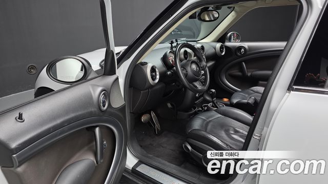 Mini Countryman 2011 — photo 10