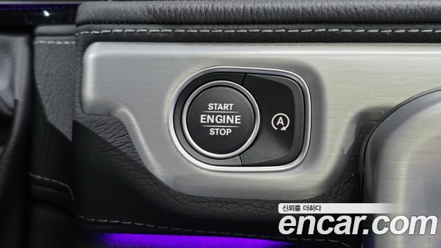 Mercedes-Benz G-Class 2021 — photo 14