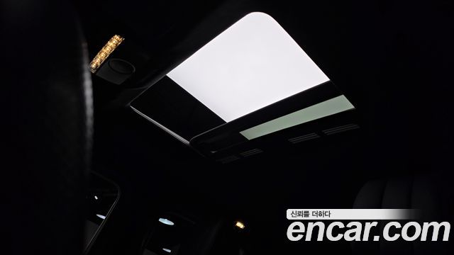 Mercedes-Benz G-Class 2021 — photo 20